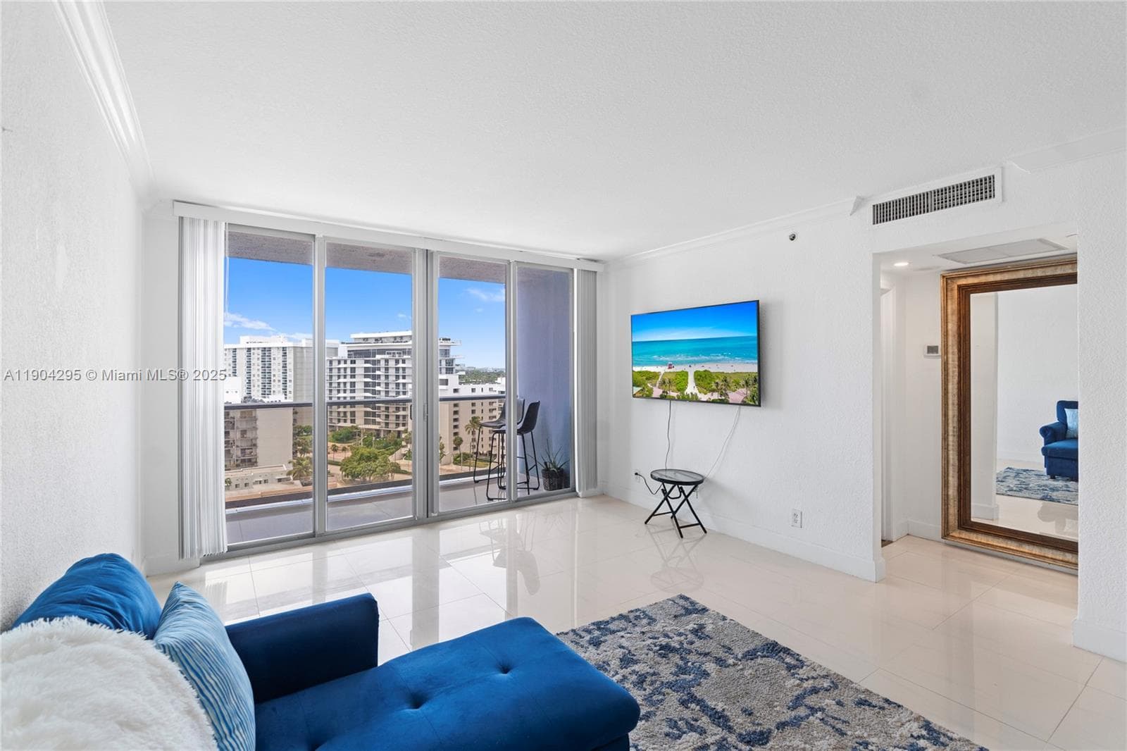 401 BLU OF NORTH BEACH CO · #1204 in Miami Beach - Photo 9
