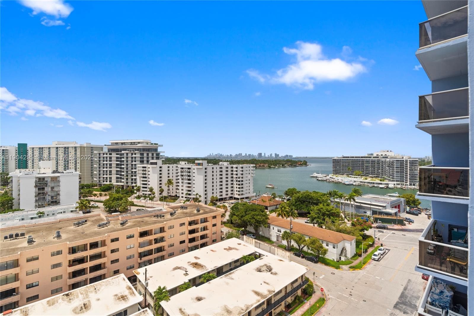 401 BLU OF NORTH BEACH CO · #1204 in Miami Beach - Photo 24