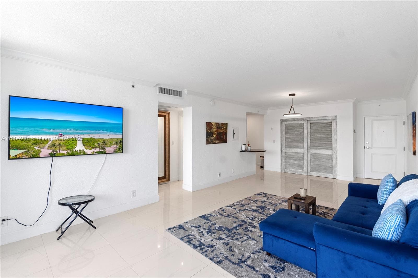 401 BLU OF NORTH BEACH CO · #1204 in Miami Beach - Photo 10