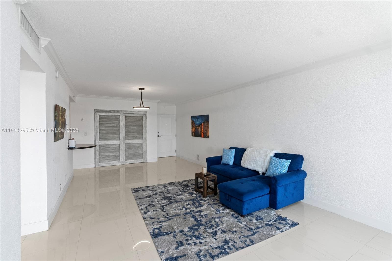 401 BLU OF NORTH BEACH CO · #1204 in Miami Beach - Photo 11