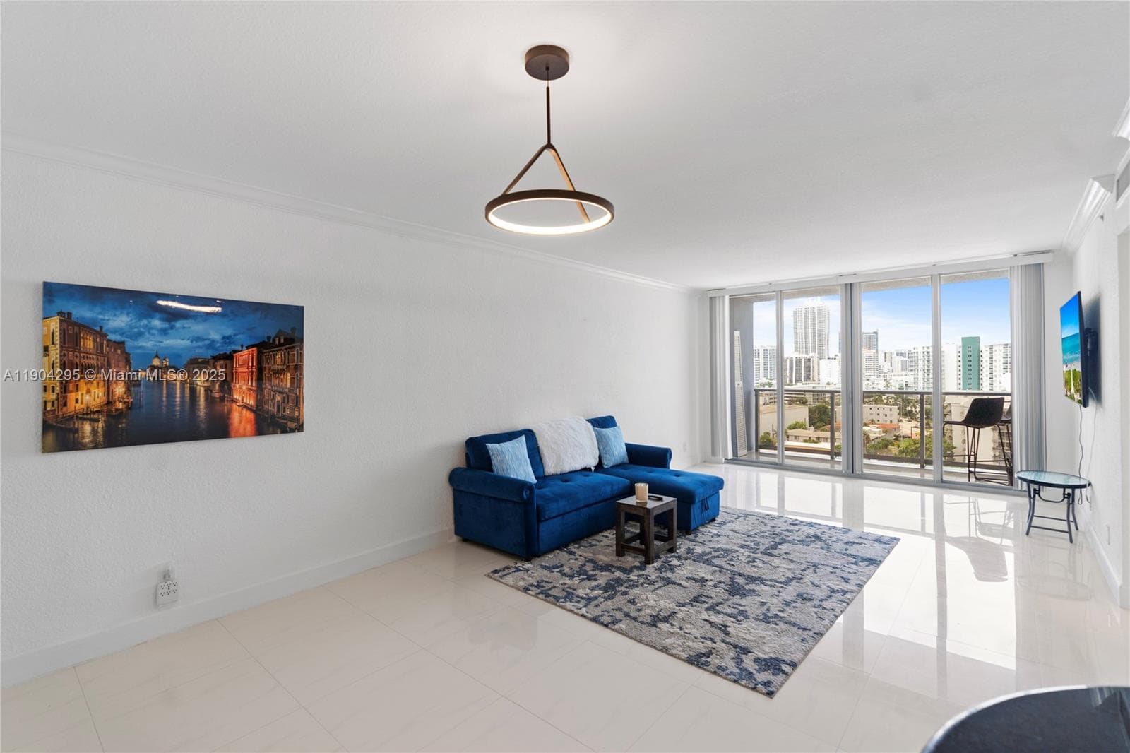 401 BLU OF NORTH BEACH CO · #1204 in Miami Beach - Photo 8
