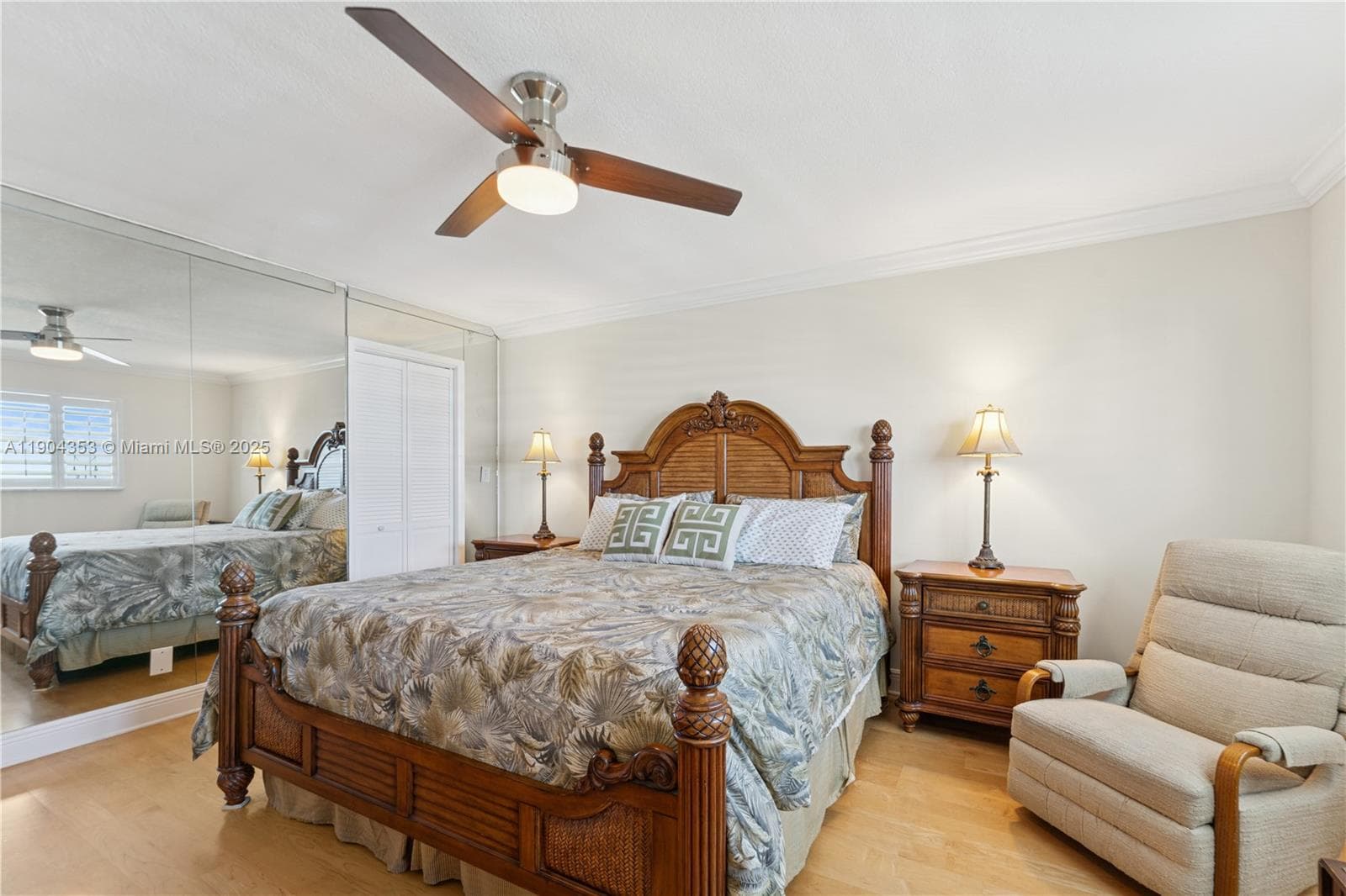 HILLSBORO ISLAND HOUSE · #901 in Hillsboro Beach - Photo 16