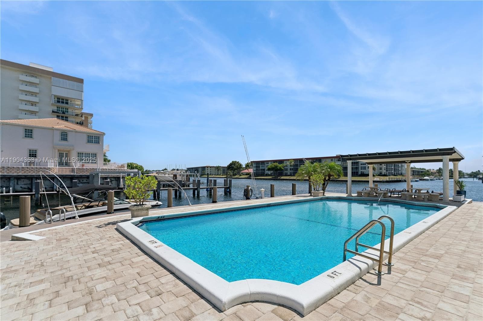 HILLSBORO ISLAND HOUSE · #901 in Hillsboro Beach - Photo 26