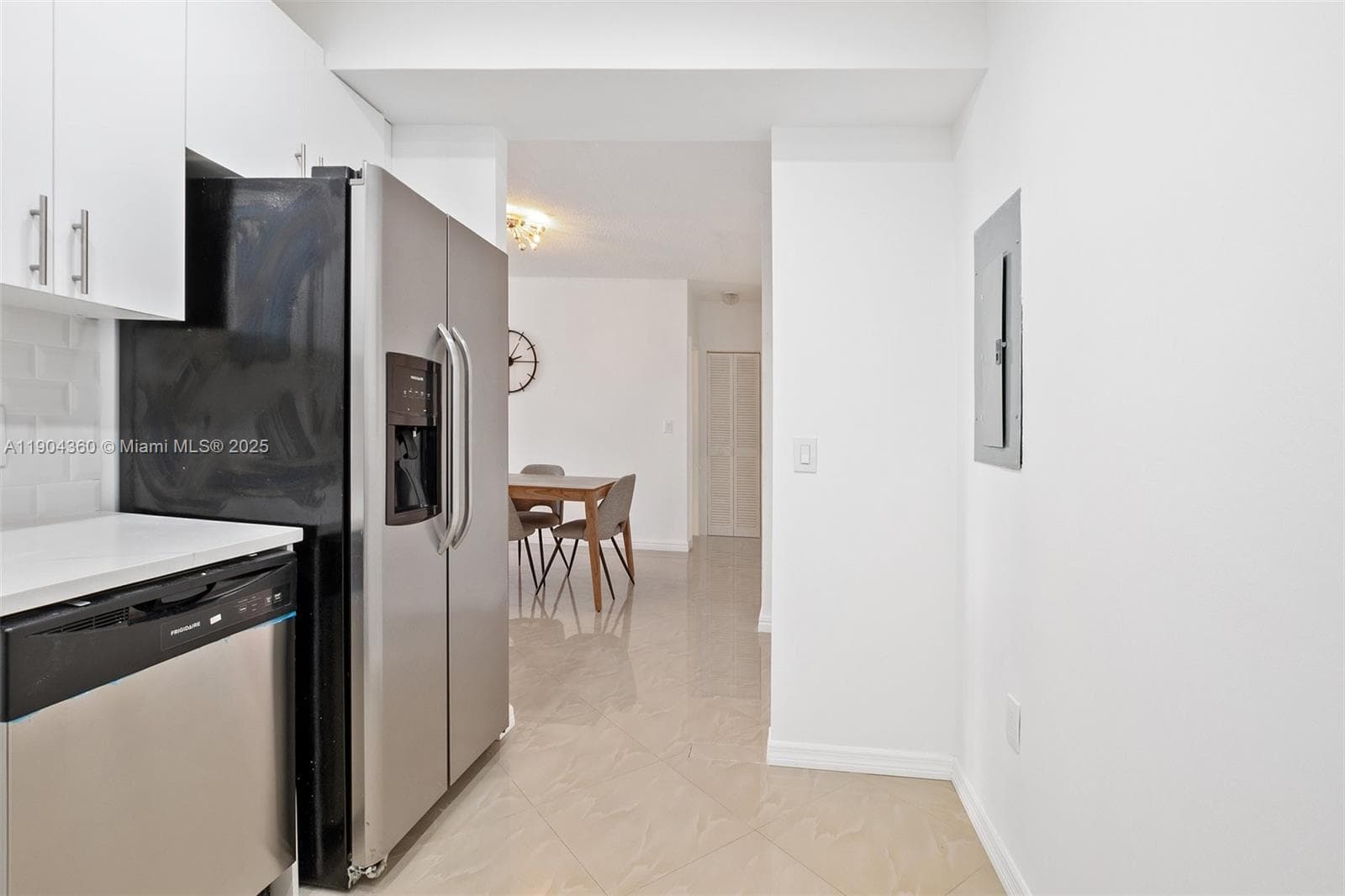 HEMISPHERES CONDO · #2M in Hallandale Beach - Photo 14