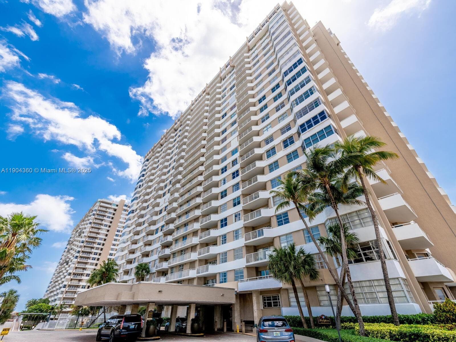 HEMISPHERES CONDO · #2M in Hallandale Beach - Photo 35