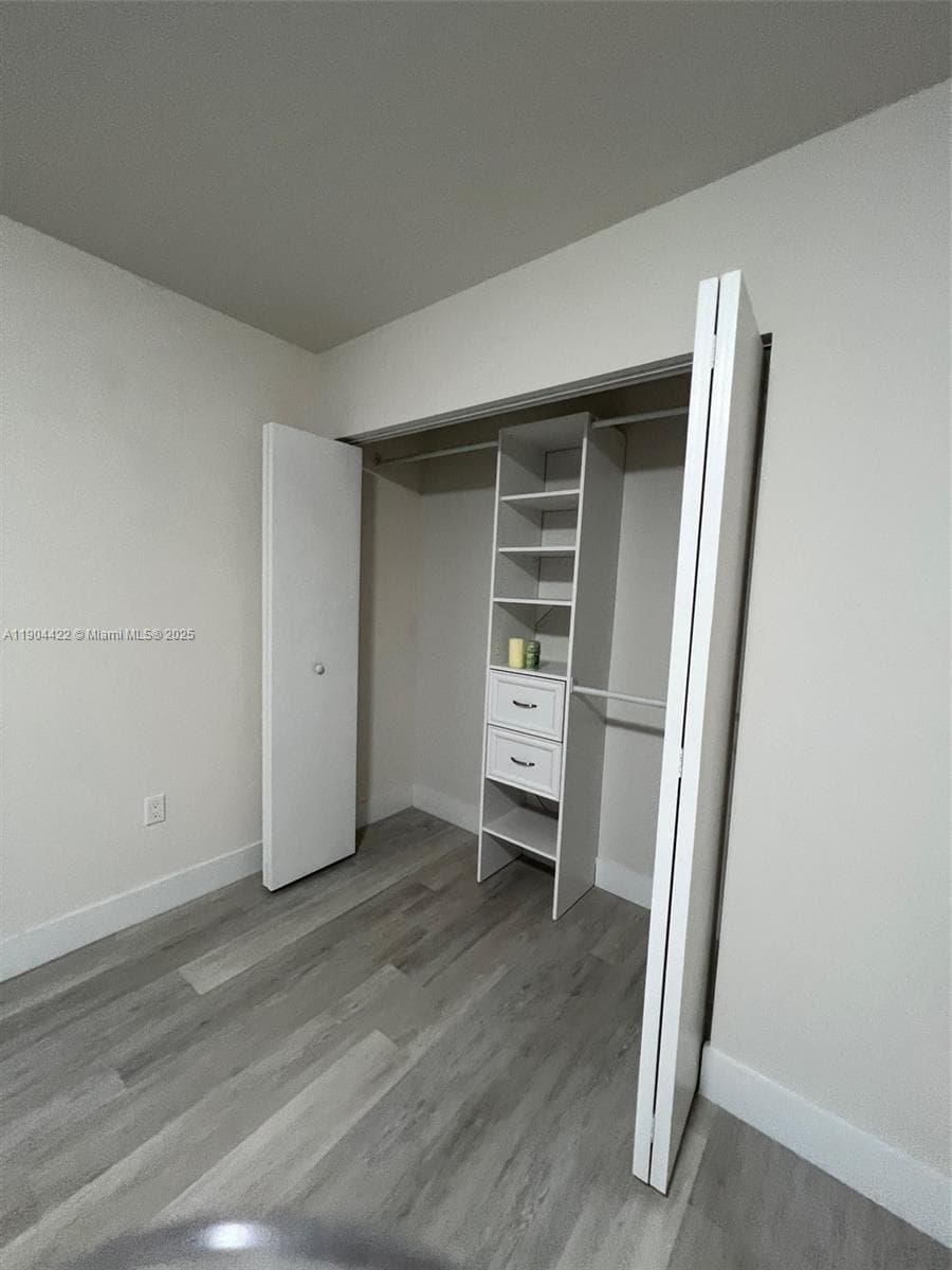 RIVERWOOD · #1206 in Miami - Photo 17