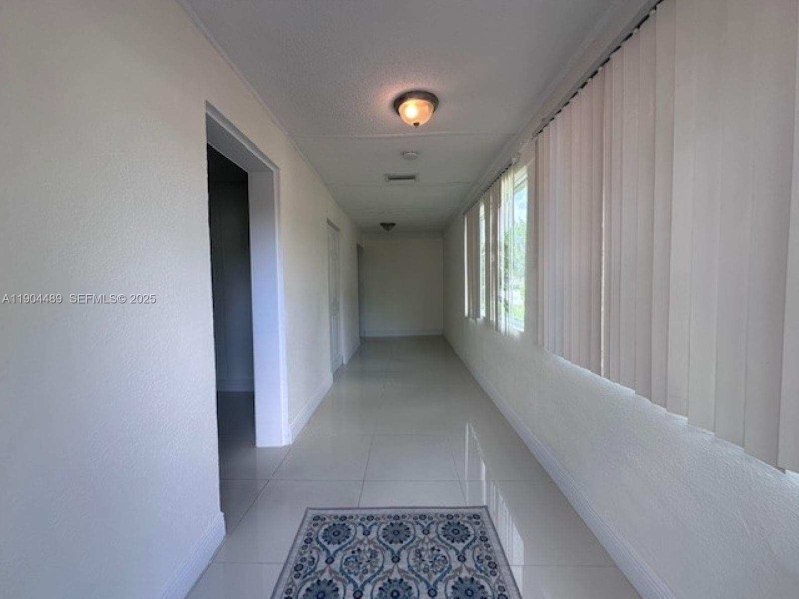 2898 NW 6th Ct photo 2