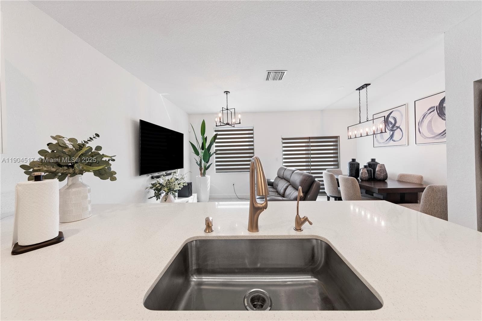 12942 SW 232nd Ter photo 5
