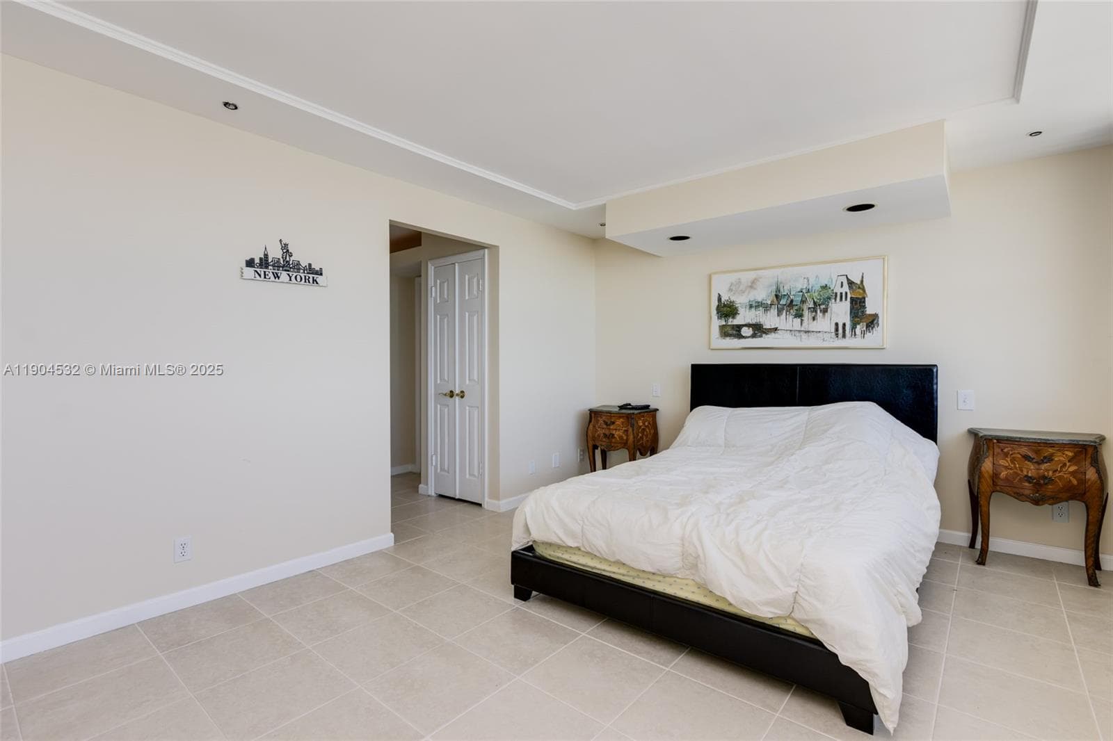 TRAFALGAR TOWERS CONDOMIN · #1702 in Hollywood - Photo 7