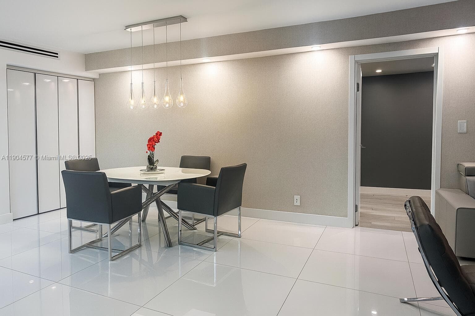Delvista Towers · #1022 in Aventura - Photo 6