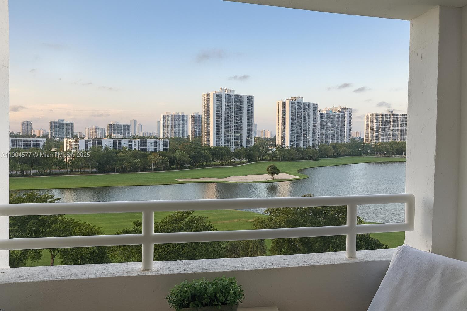 Delvista Towers · #1022 in Aventura - Photo 3