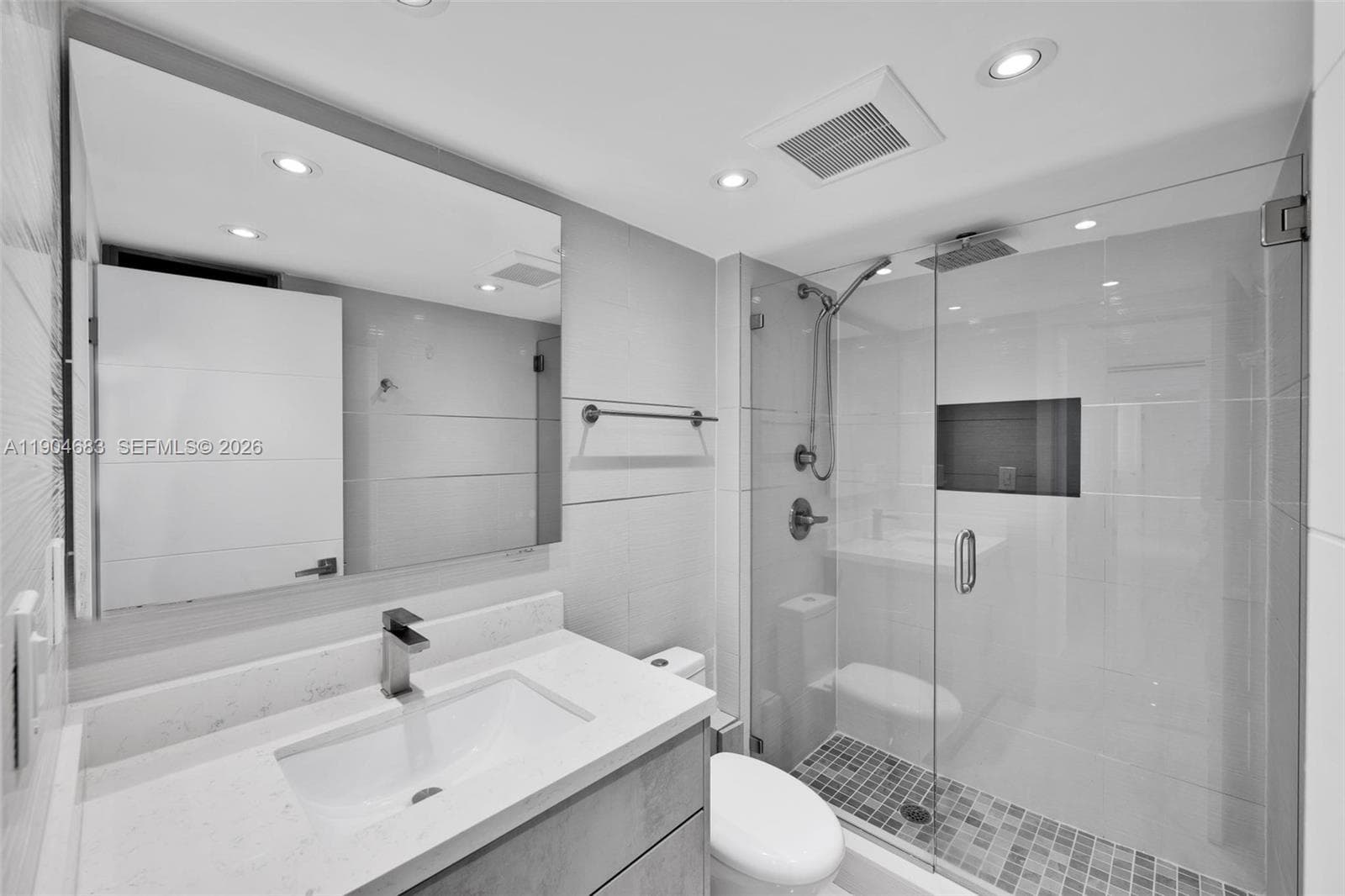 PARKER TOWER CONDO · #1011 in Hallandale Beach - Photo 12