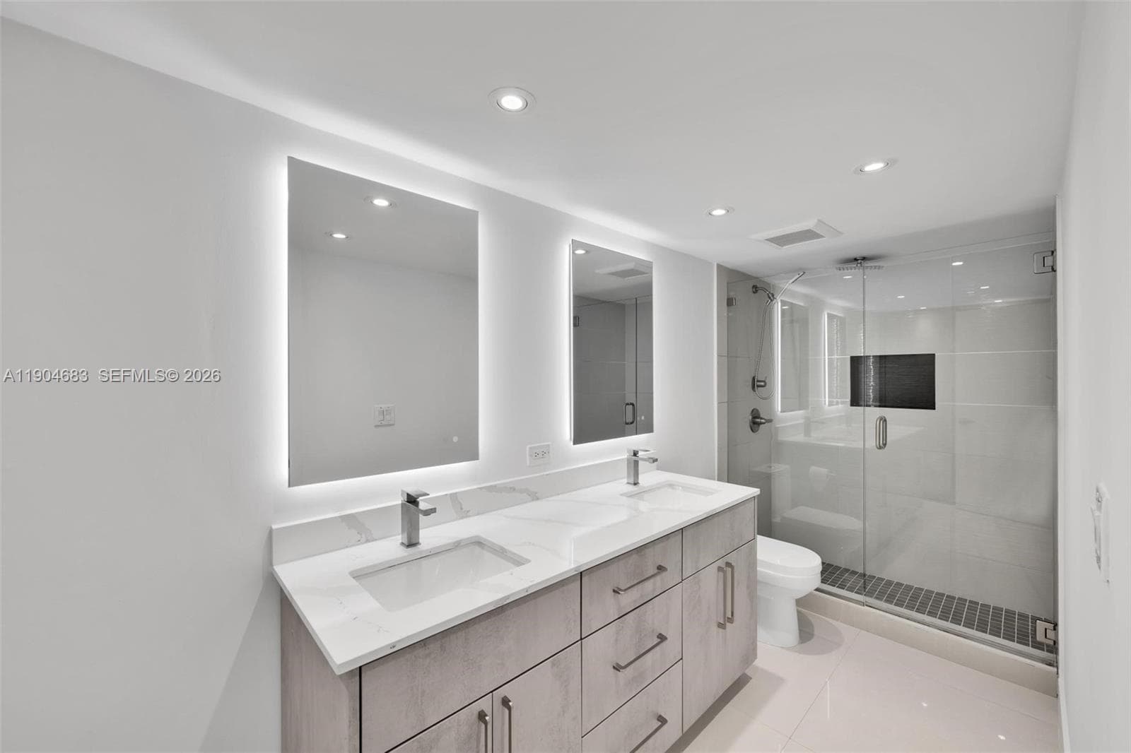PARKER TOWER CONDO · #1011 in Hallandale Beach - Photo 22