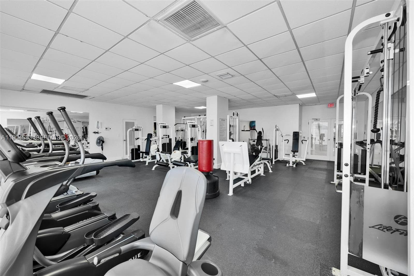 PARKER TOWER CONDO · #1011 in Hallandale Beach - Photo 32