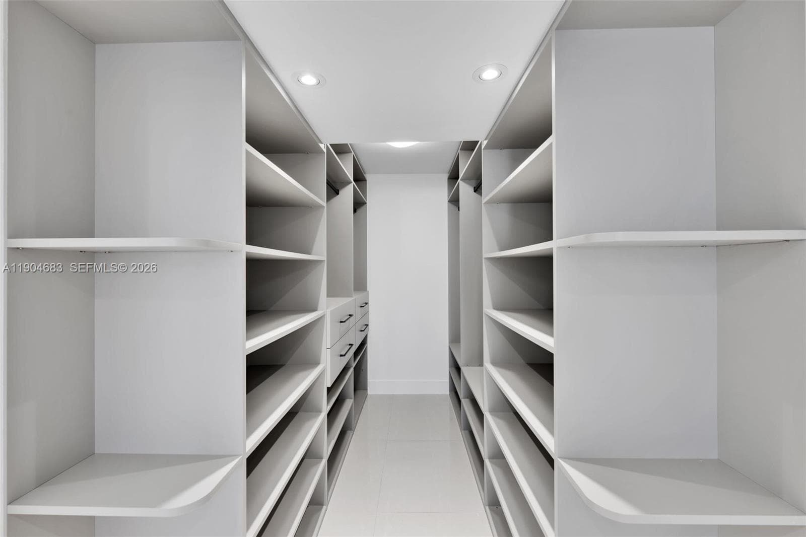 PARKER TOWER CONDO · #1011 in Hallandale Beach - Photo 21