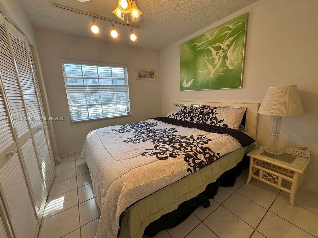 BAY COLONY CLUB CONDO · #1 in Fort Lauderdale - Photo 10