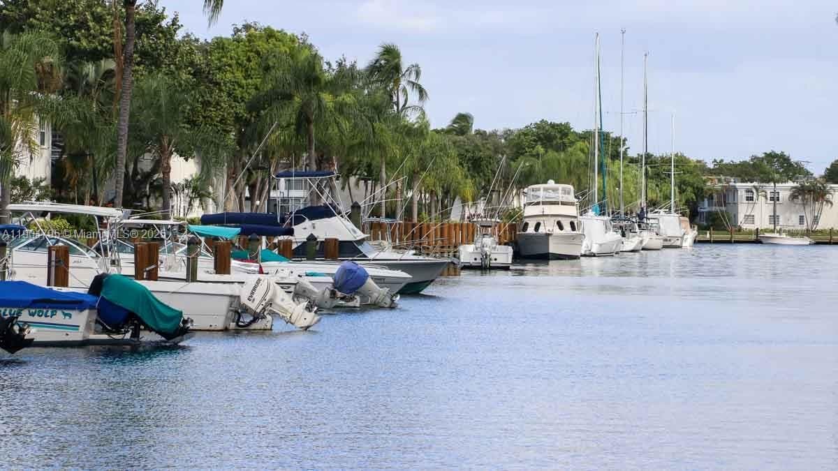 BAY COLONY CLUB CONDO · #1 in Fort Lauderdale - Photo 15