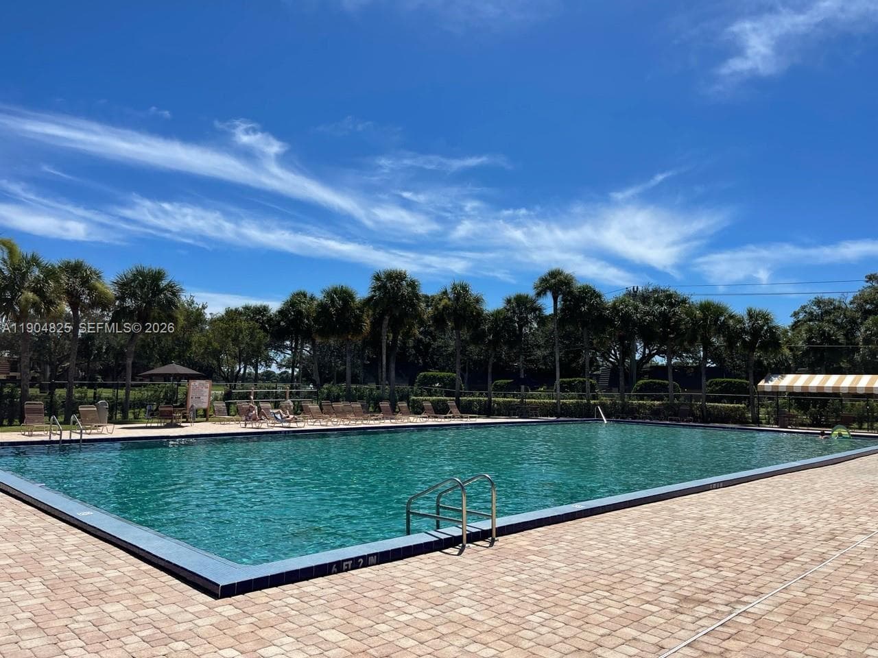 Village of Sandalwood lak in West Palm Beach - Photo 8