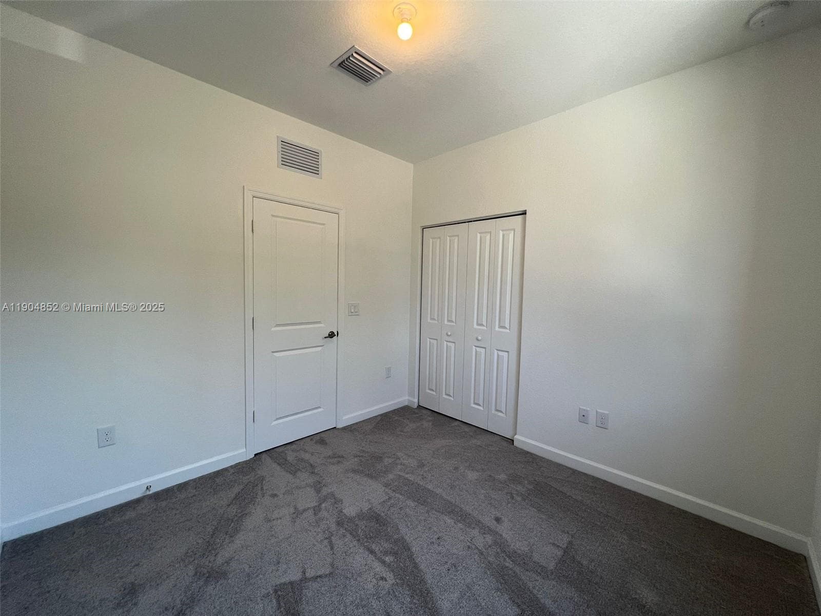 875 NE 211TH ST #0 photo 12