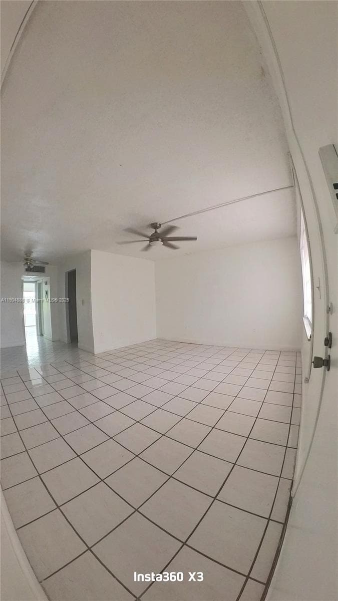 RO-MOND SOUTH CONDO · #Q22 in Miami Gardens - Photo 2