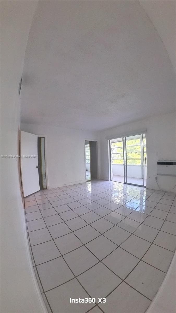 RO-MOND SOUTH CONDO · #Q22 in Miami Gardens - Photo 5