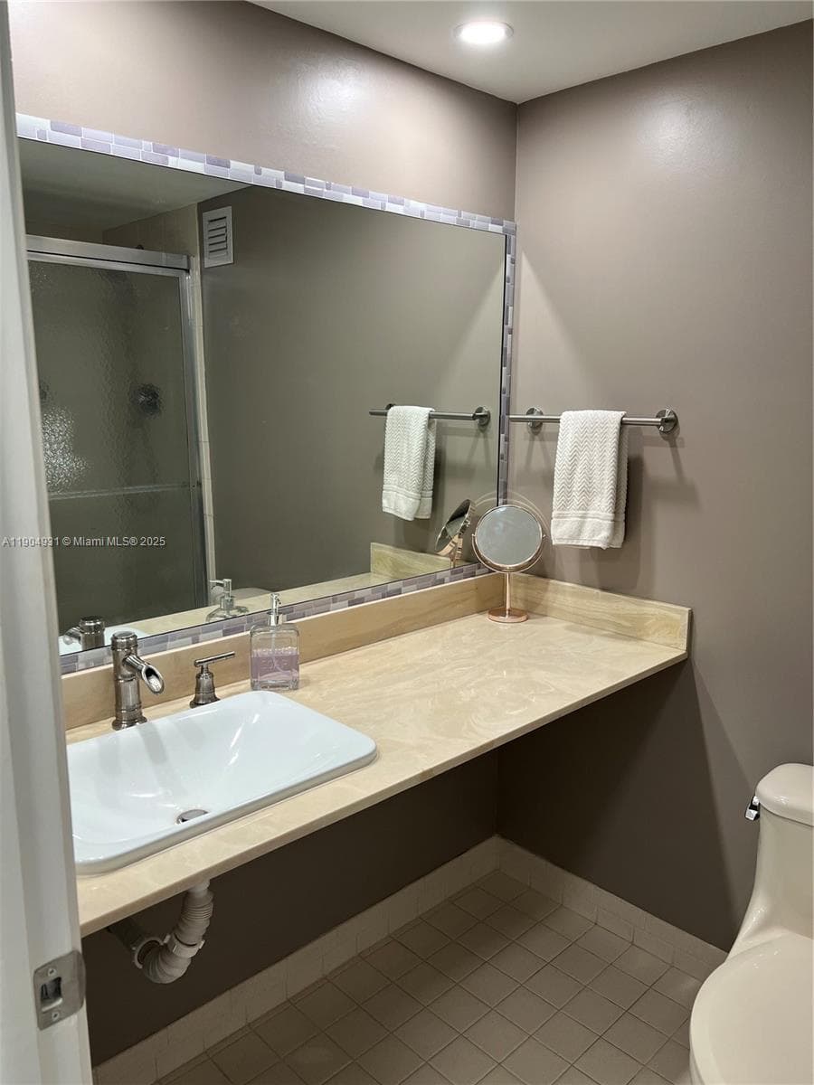 2751 S Ocean Dr · #1406 S in Hollywood - Photo 14