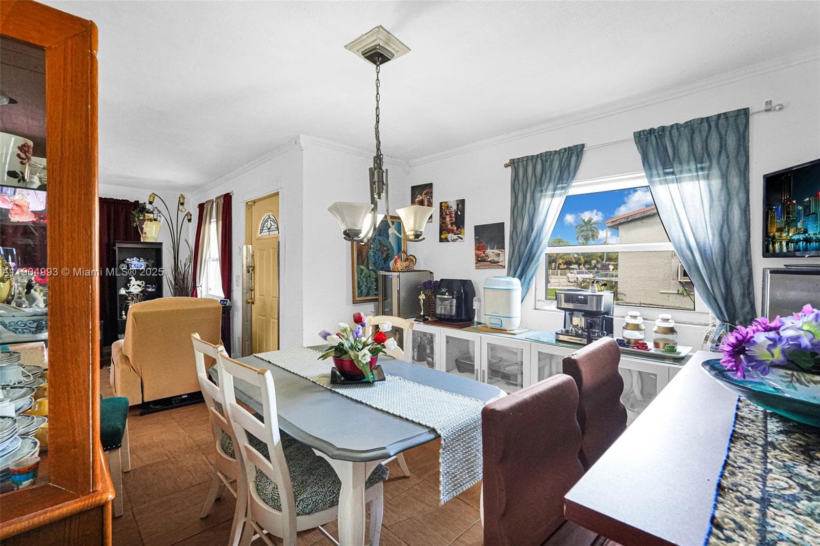 2760 NW 23rd St photo 17