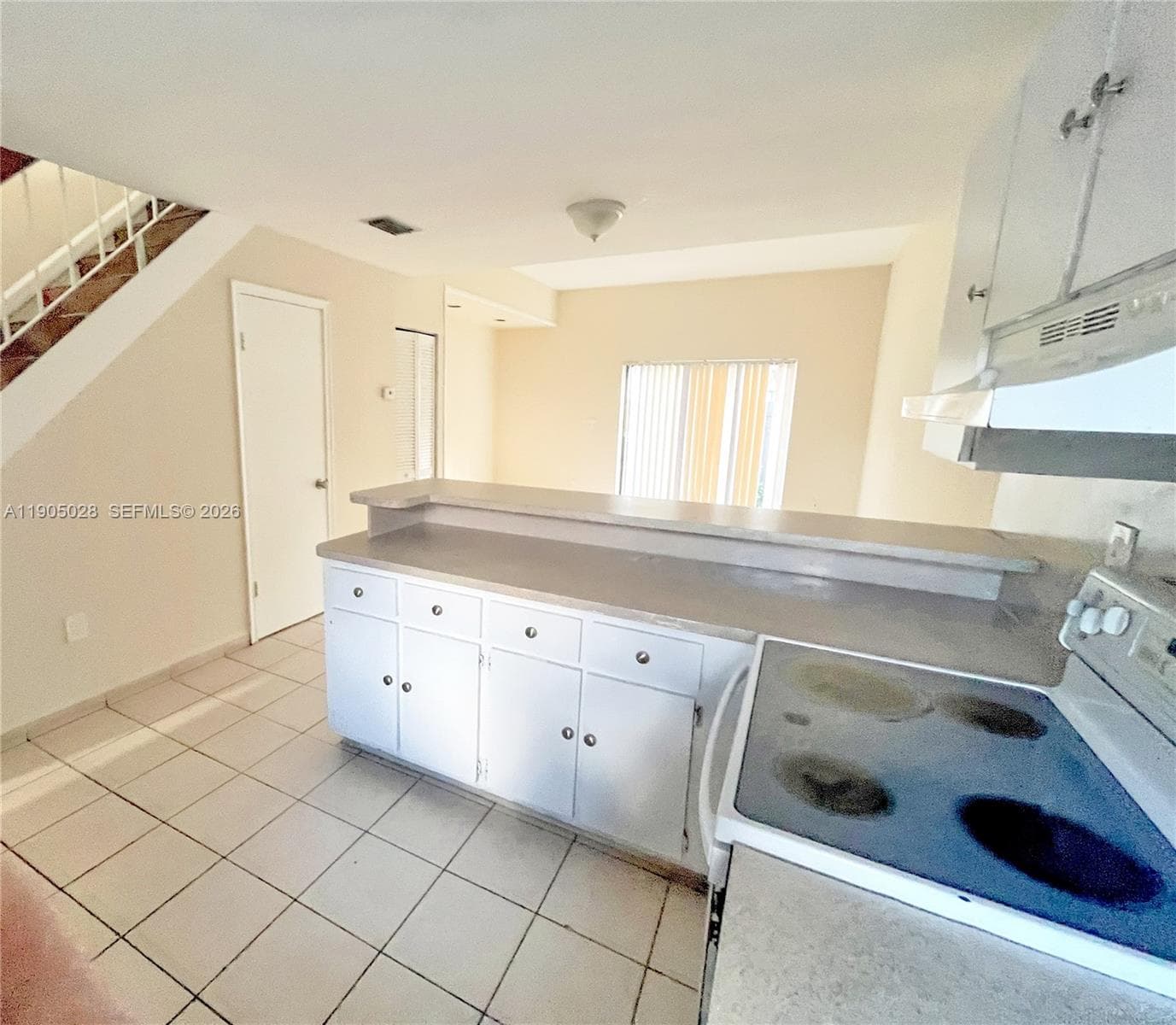 VILLAS DE MARBELLA CONDO · #5712 in Hialeah - Photo 9