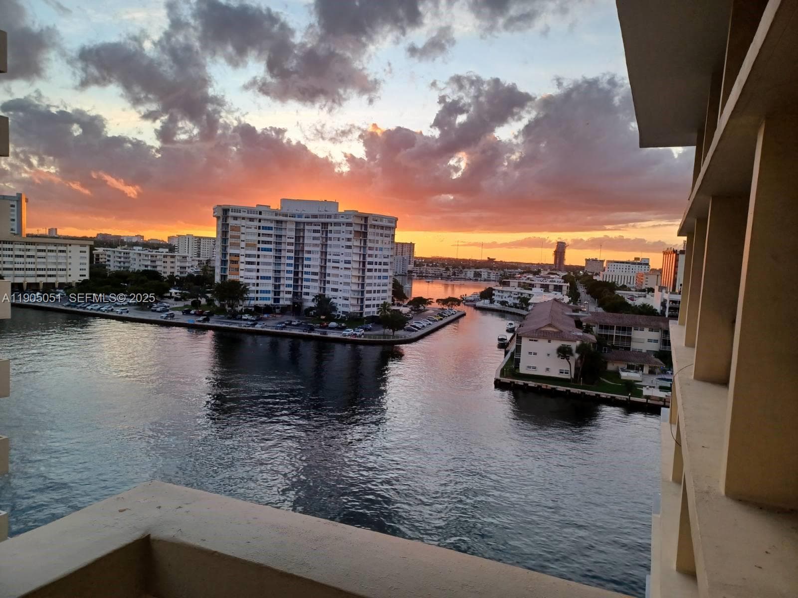 IMPERIAL TOWERS CONDO · #922 in Hallandale Beach - Photo 26