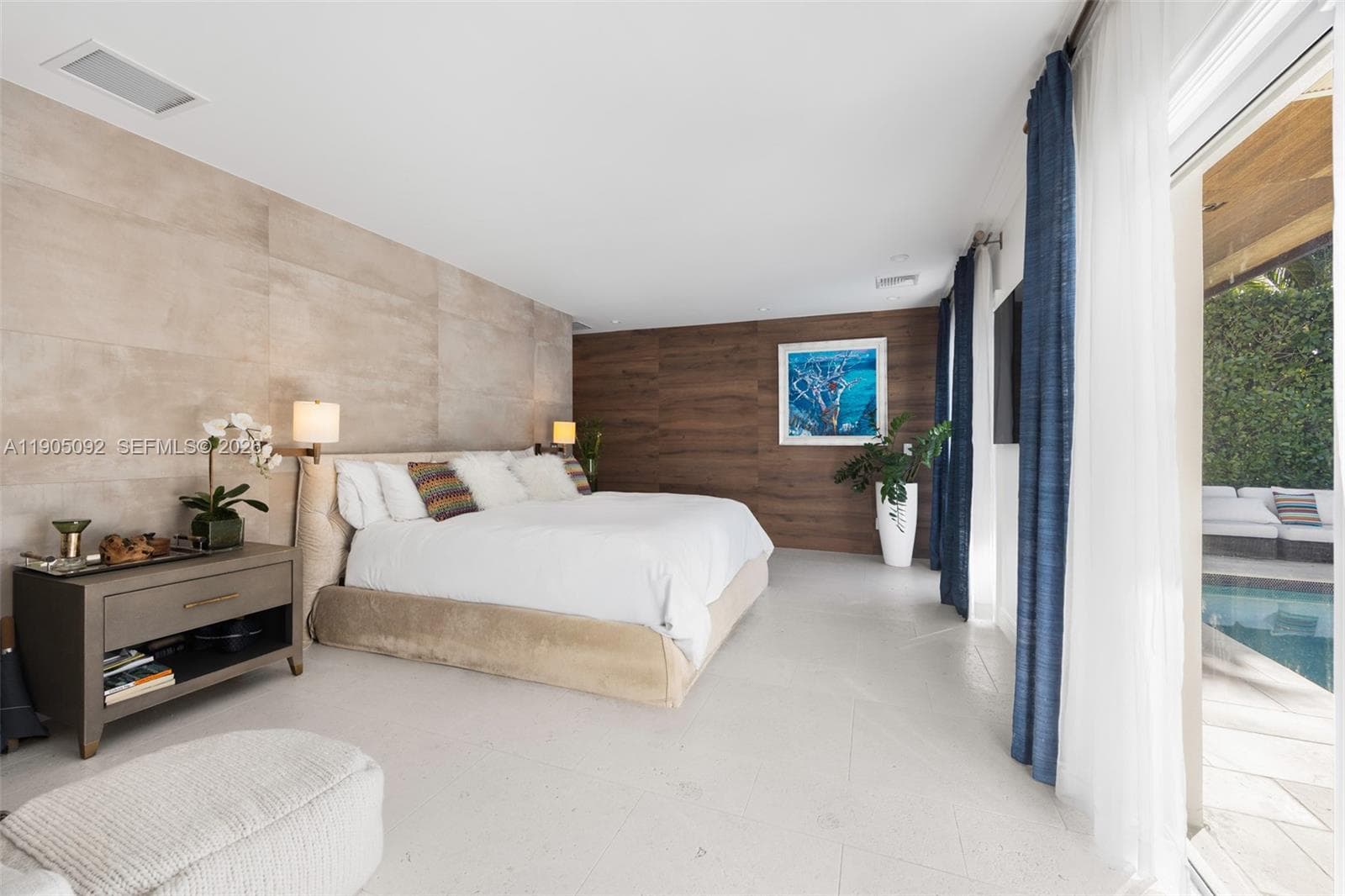 1233 102nd St photo 6