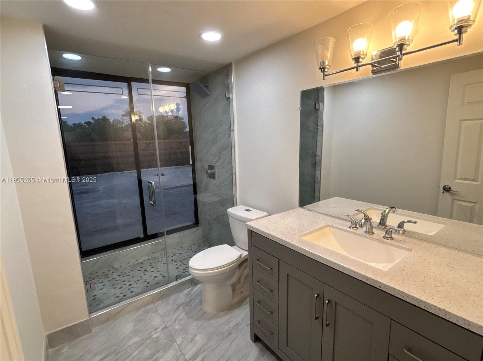 SummerTree Village · #402-2 in Miami - Photo 27