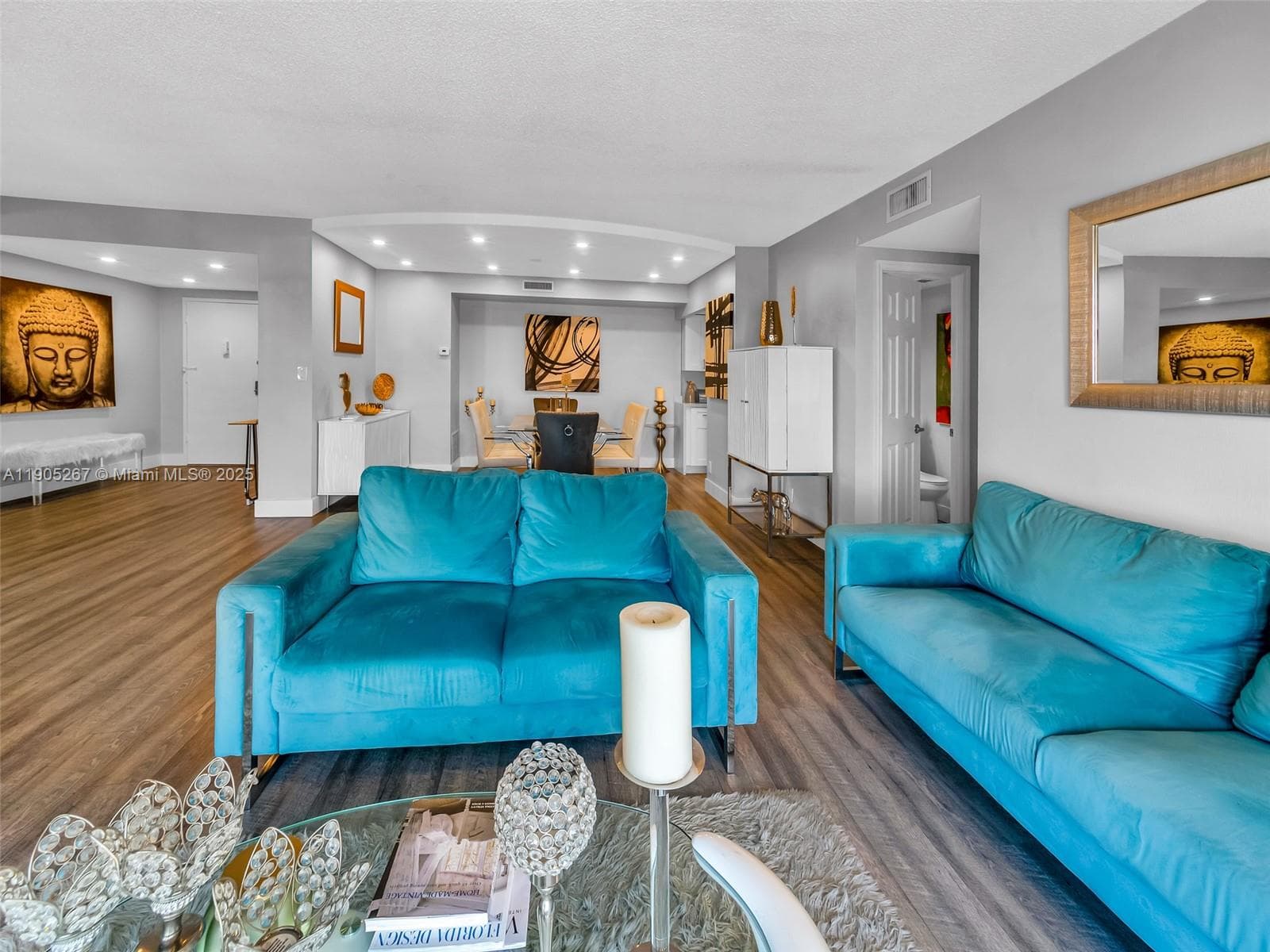 Hillcrest Condominium · #907 in Hollywood - Photo 6