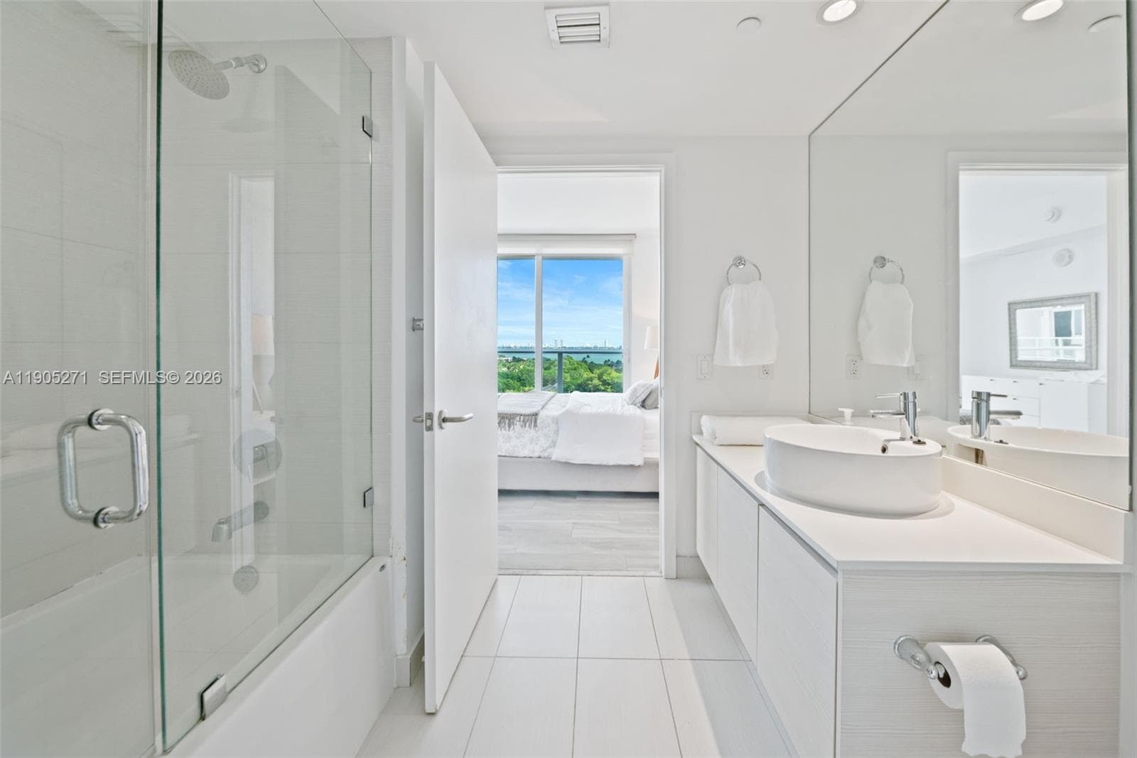 BALTUS HOUSE · #1009 in Miami - Photo 16