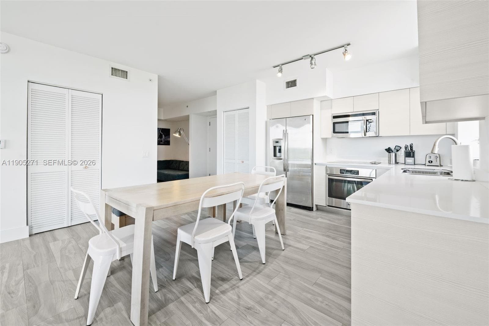 BALTUS HOUSE · #1009 in Miami - Photo 9