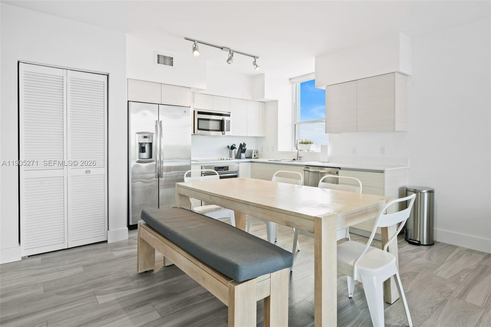 BALTUS HOUSE · #1009 in Miami - Photo 8