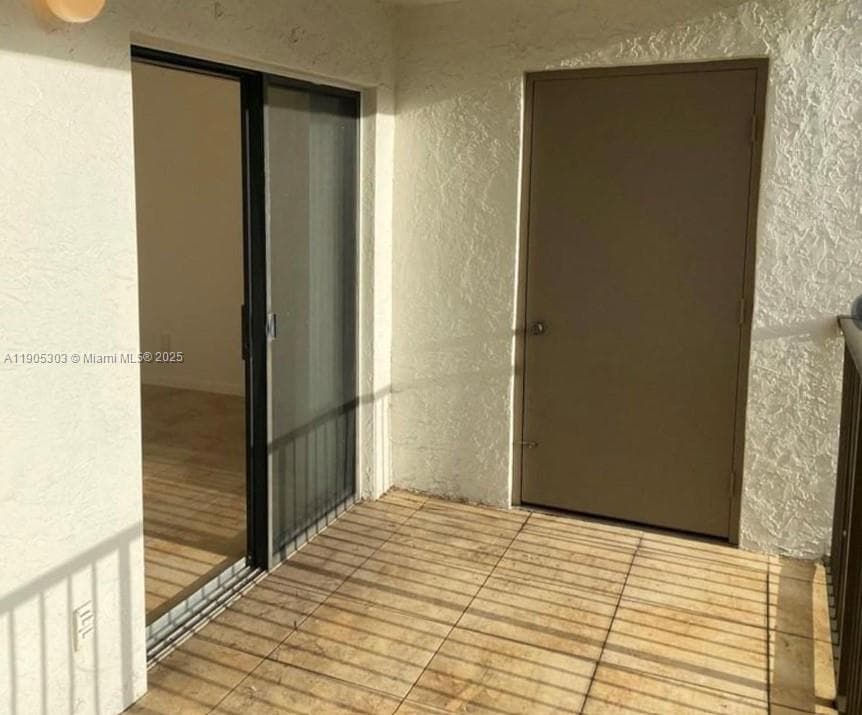 HOLLYWOOD PARC CONDOMINIU · #26-11 in Hollywood - Photo 16