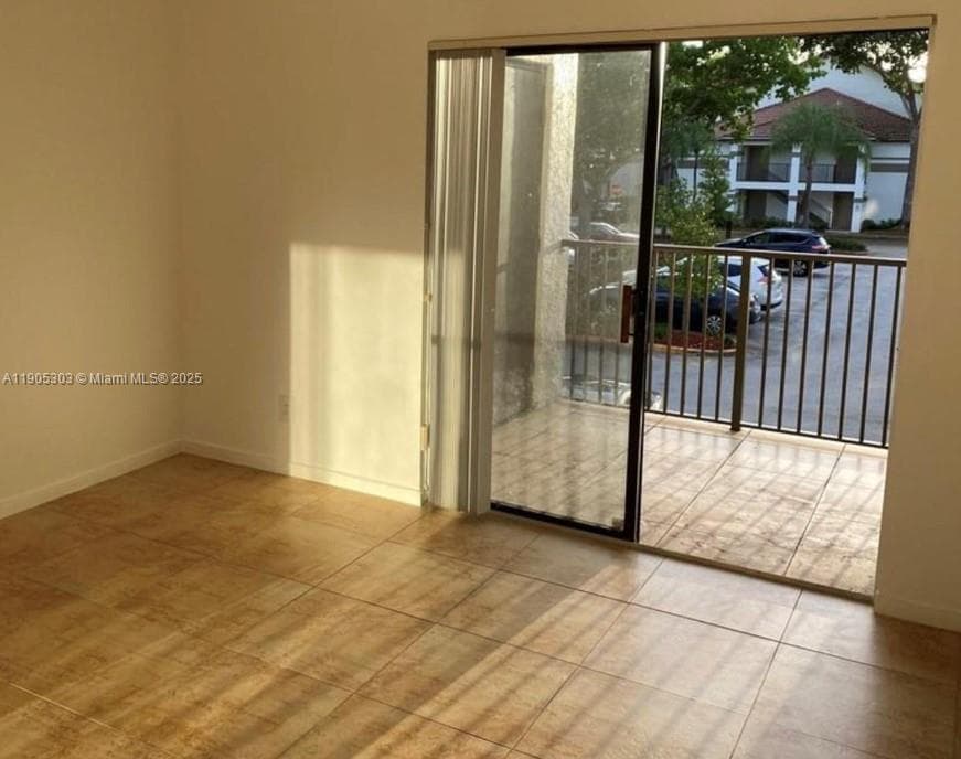 HOLLYWOOD PARC CONDOMINIU · #26-11 in Hollywood - Photo 11