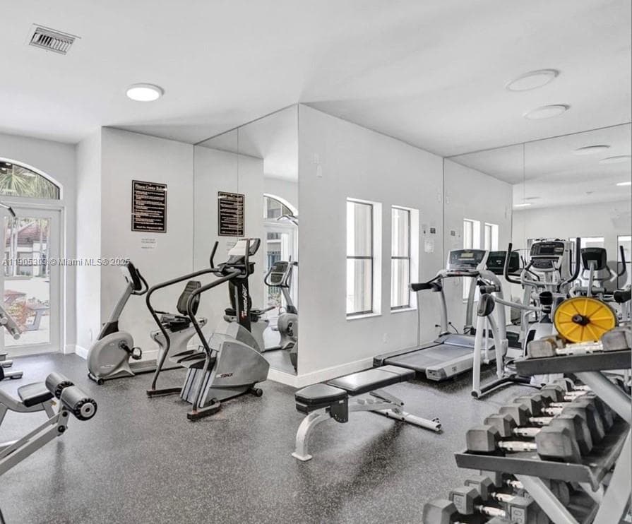 HOLLYWOOD PARC CONDOMINIU · #26-11 in Hollywood - Photo 4