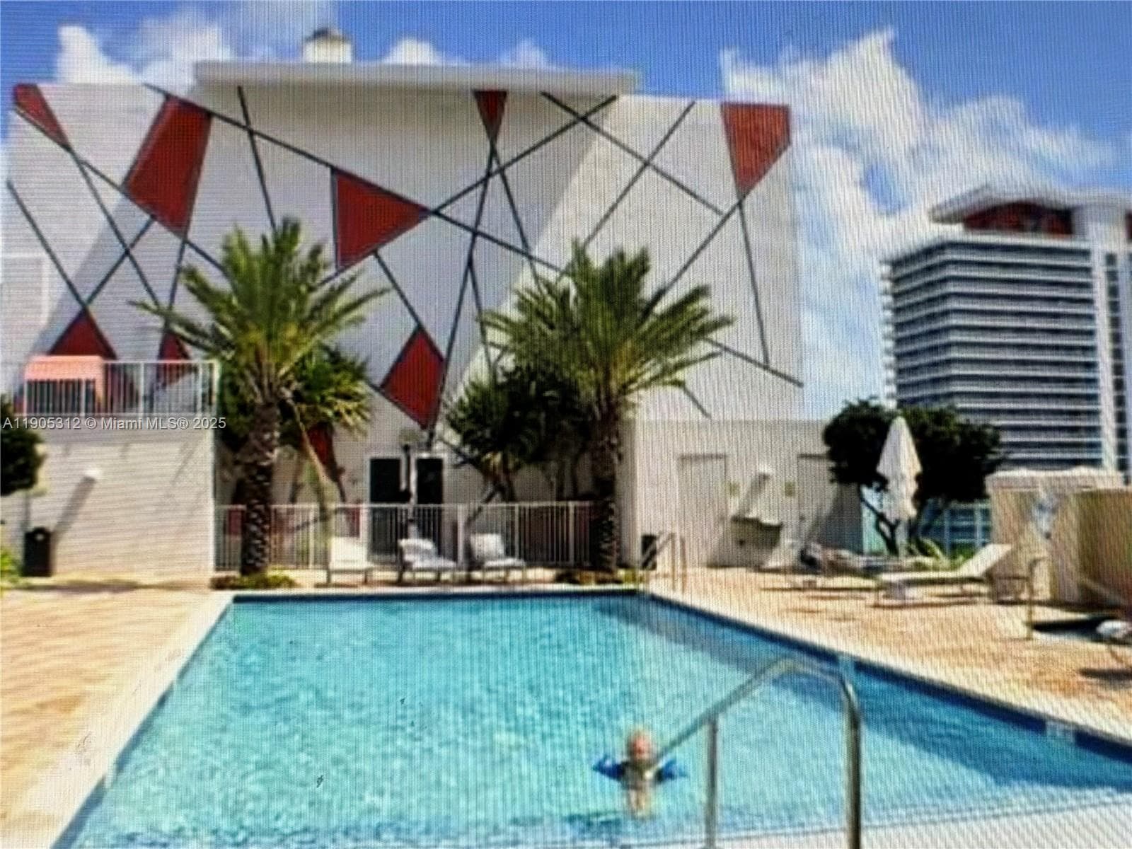 Loft Downtown II · #2611 in Miami - Photo 2