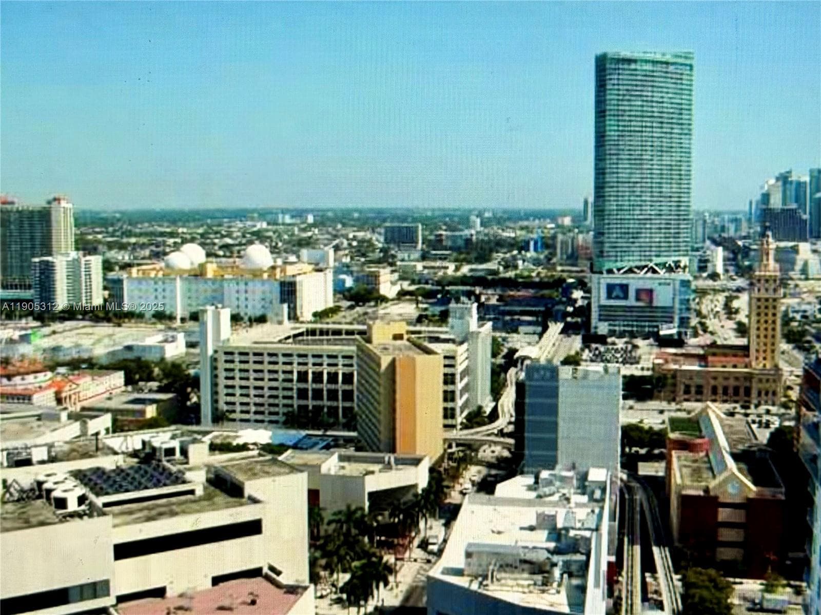 Loft Downtown II · #2611 in Miami - Photo 5
