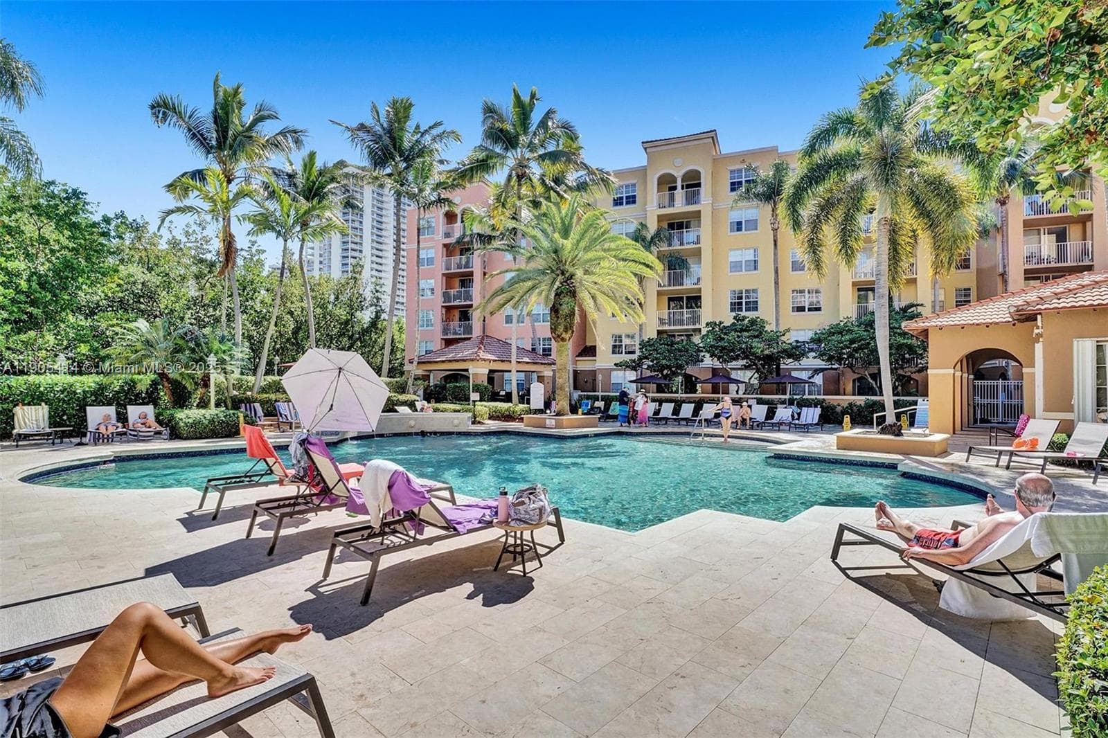 THE YACHT CLUB OF AVENTUR · #3607 in Aventura - Photo 43