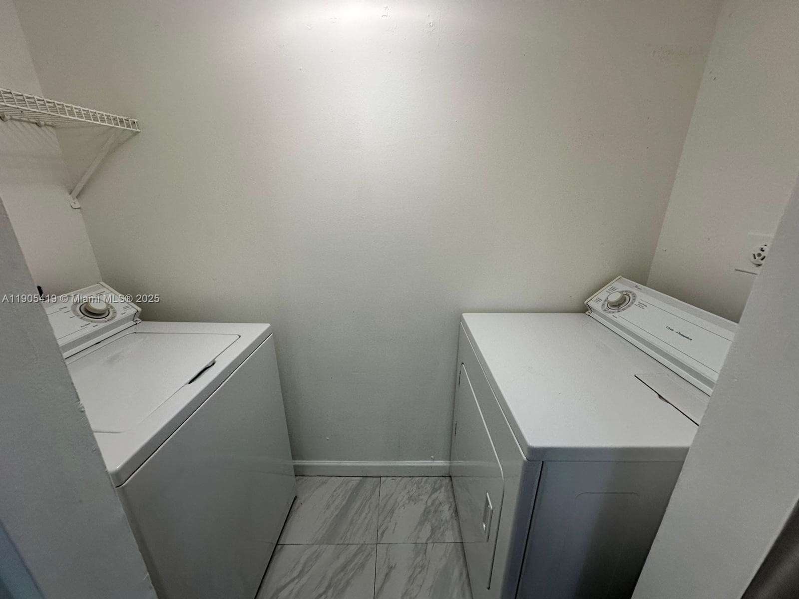 HOLLYWOOD PARC CONDOMINIU · #27-1 in Hollywood - Photo 2
