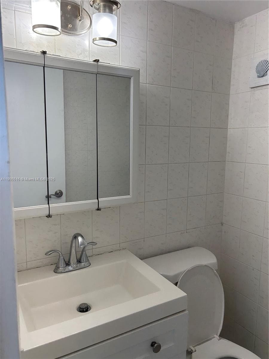 PORT ROYALE CONDO · #607 in Miami Beach - Photo 13