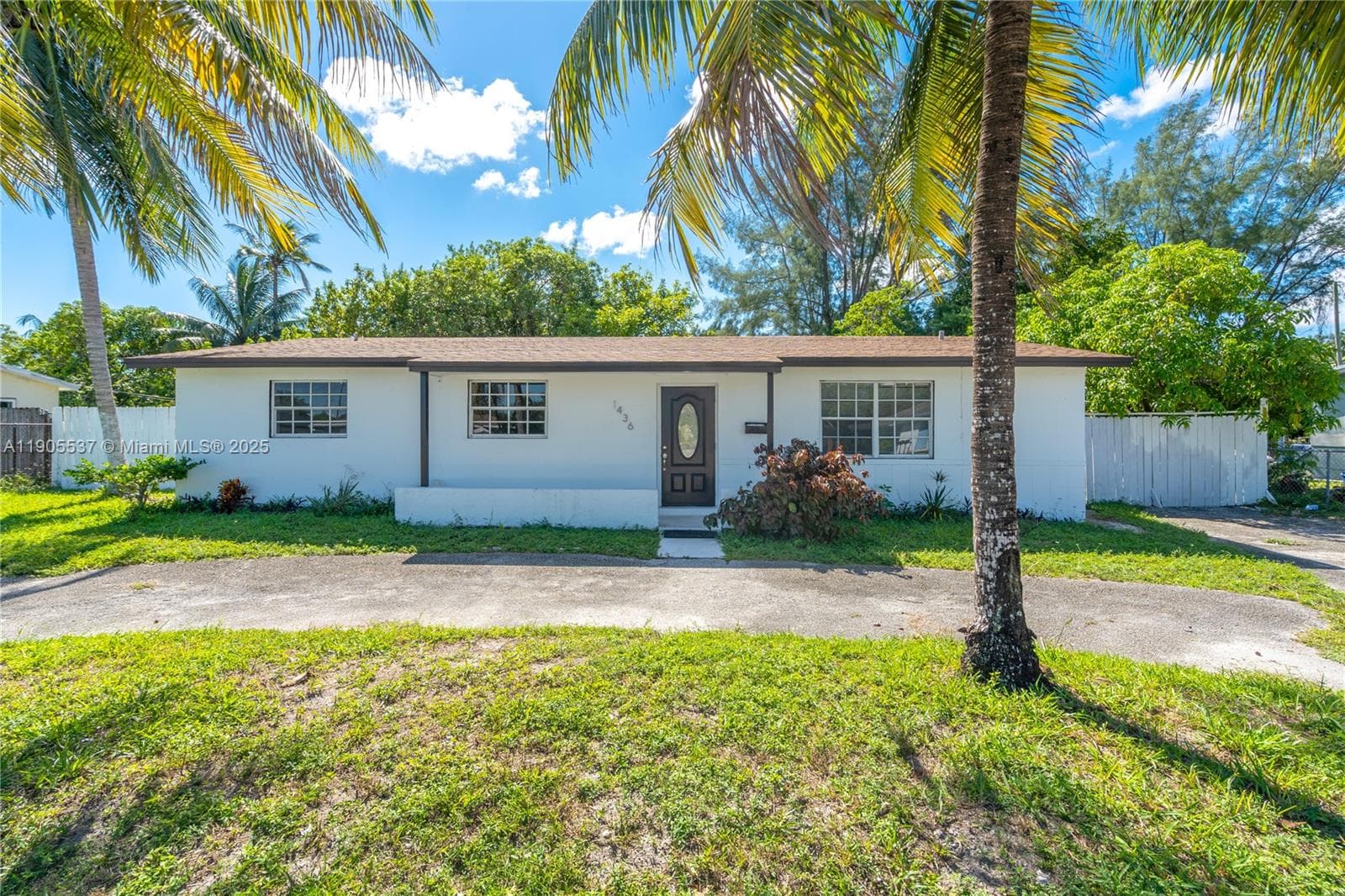 1436 NW 19th St photo 2