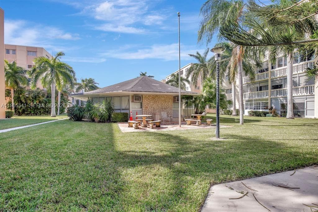 MEADOW BROOK TOWERS · #107 in Hallandale Beach - Photo 34