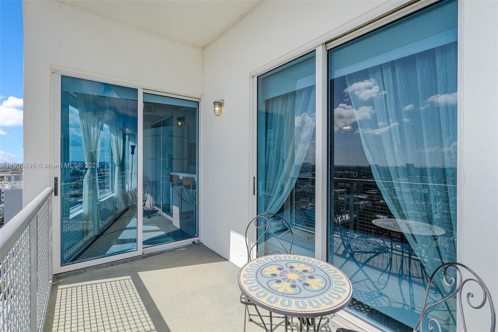 NEO CONDO · #PHI11 in Miami - Photo 7