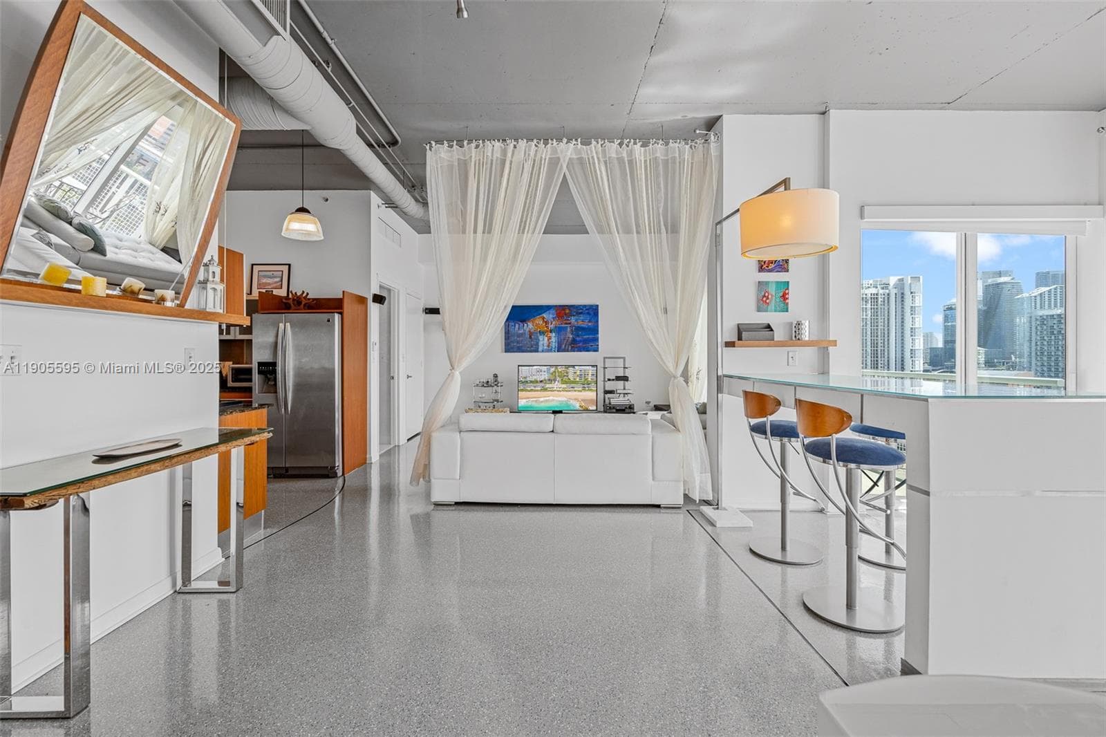 NEO CONDO · #PHI11 in Miami - Photo 20