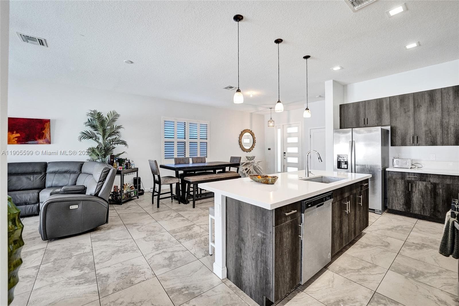 4947 Whispering Way photo 6
