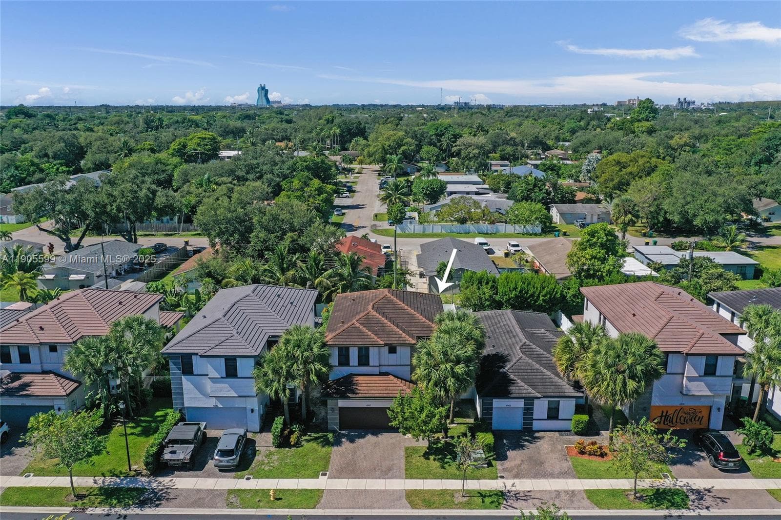 4947 Whispering Way photo 54
