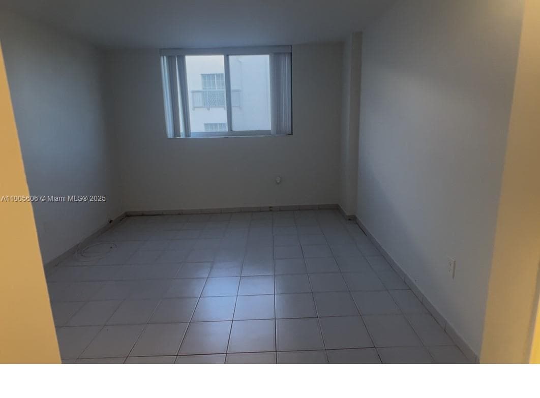 THE PRESIDENTIAL CONDO · #322 in Miami Beach - Photo 9